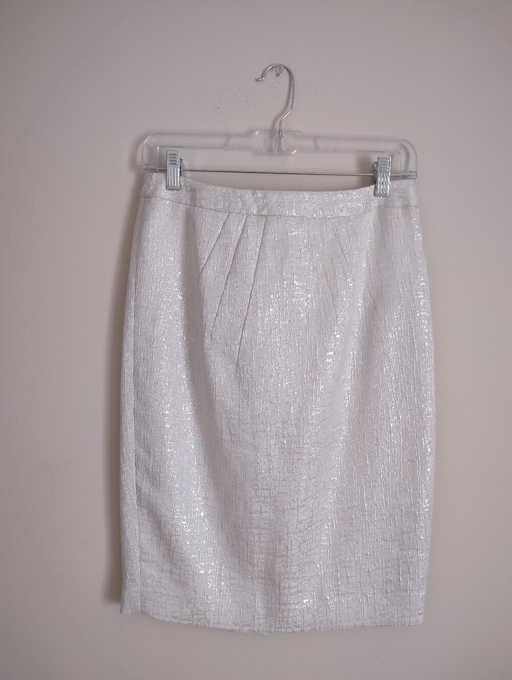 Club Monaco Metallic White Pencil Skirt Size 4 | Textured Lined Career Party